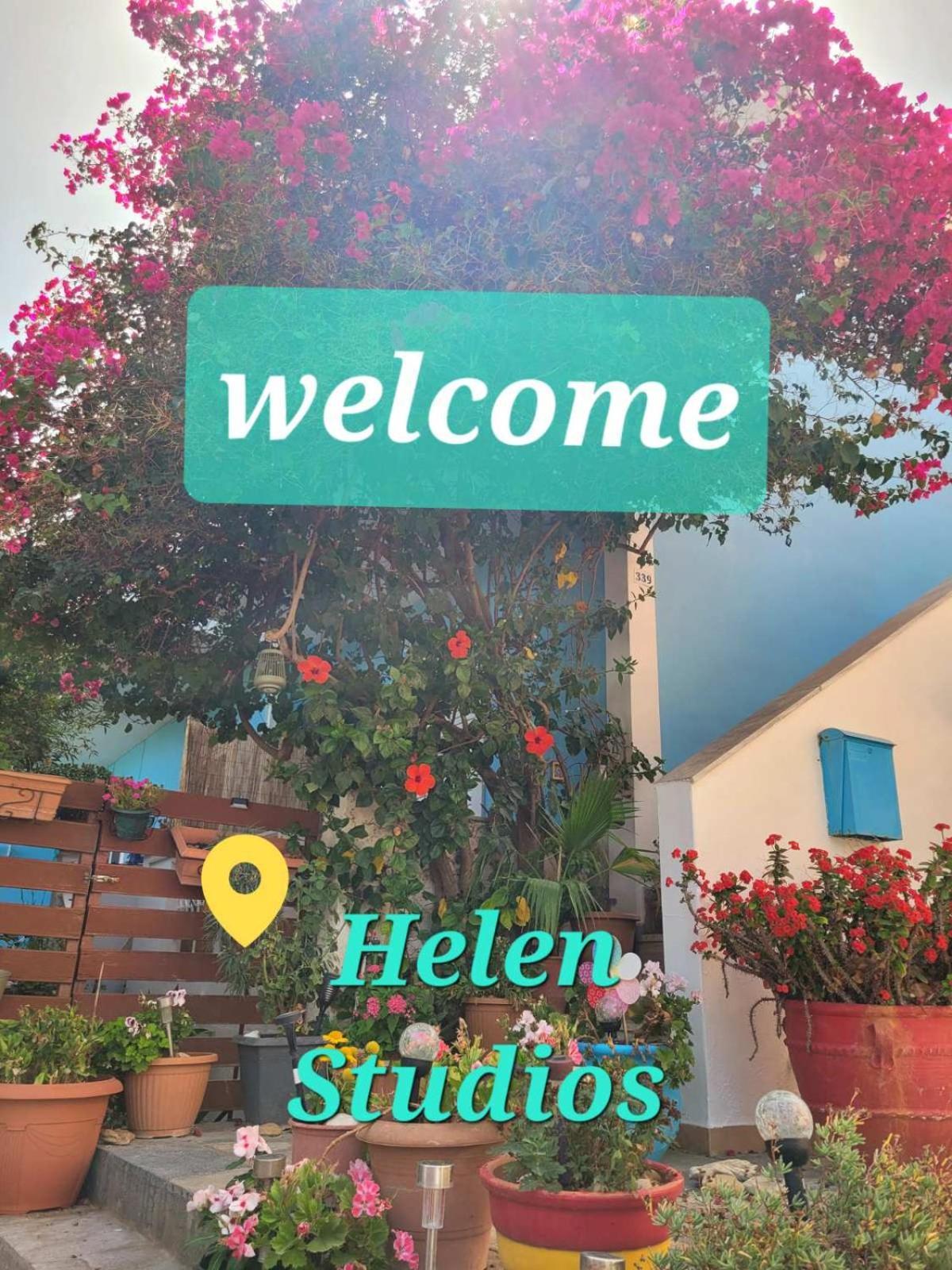 Helen Studios Planos  Bagian luar foto